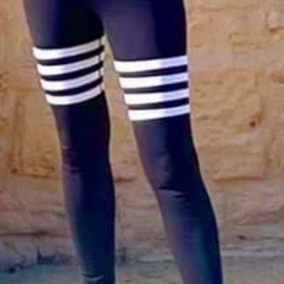 Women’s Black & White Leggings Size Small Pre Owned