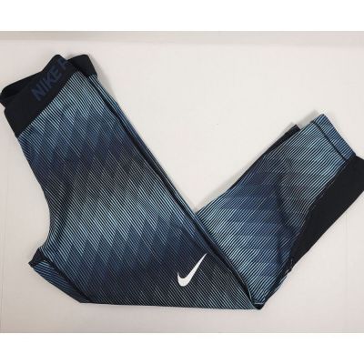 Nike Pro Dri-Fit Striped Performance Capri Leggings Stylish Workout Gear Medium