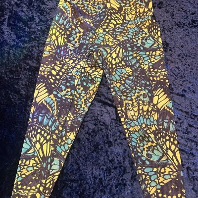 Yitty Shaping High Waist Legging Size 3x Butterfly Print