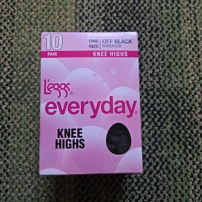 10 Pair Leggs Everyday Knee Highs OFF  BLACK Sheer Toe One Size 2003