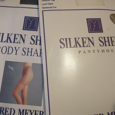 Vtg 2 Pr Control Top Pantyhose Queen X-Tall Plus Sz Bone Black Silken Sheers New