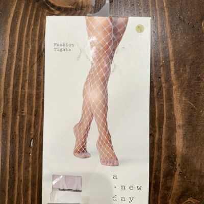 A New Day Fishnet Fashion Tights Women's Size M/L - 1 Pair White