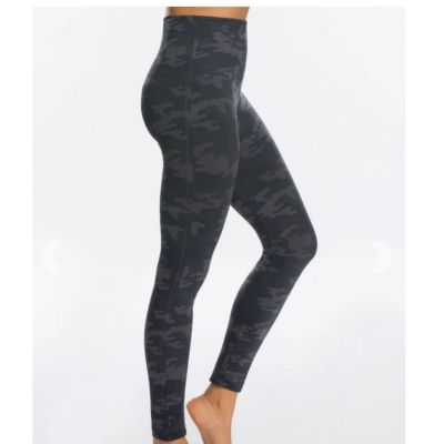 Spanx Look at Me Now Black Camo Leggings Size 2X