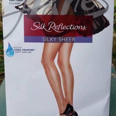 SILK REFLECTIONS SIZE EF SILKY SHEER CONTROL TOP REINFORCED TOE BARELY THERE