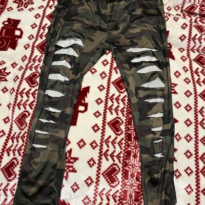 Shein Curve Ripped Camouflage Leggings Size 2XL