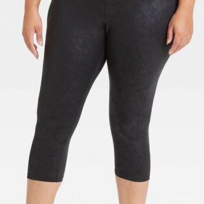 Ava & Viv Plus Size 1X High-Waisted Liquid Shine Black Capri Leggings New G