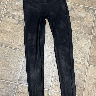 SPANX by Sara Blakely Women's Shiny Black Leggings Size M Stretch#B