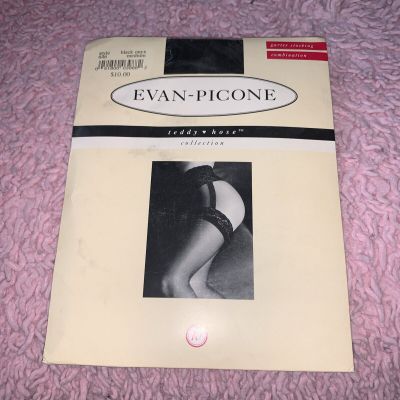 NEW Evan Picone Garter Stocking Combination Size Medium Black Onyx Style 646 Nwt