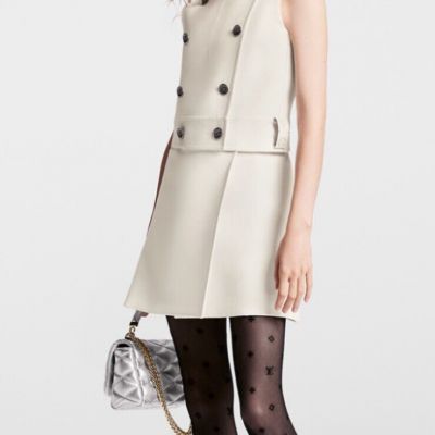 AUTHENTIC LOUIS VUITTON TIGHTS/ Stockings MSRP 490 Sz M