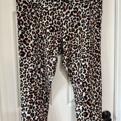 LOGO Layers by Lori Goldstein XL Regular Animal Print Cropped Leg Neutral NEW