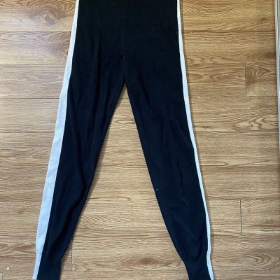 Fashion Nova Leggings size S