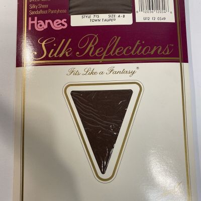 Vintage Hanes Silk Reflections Silky Sheer Town Taupe AB Pantyhose NOS