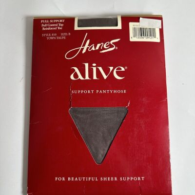 Hanes Alive Support Pantyhose Style 810 Town Taupe SIZE  B Brand New VINTAGE