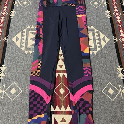 NWT Farm Rio Abstract Patches Workout Leggings  Sportiva Pro Size XS T17