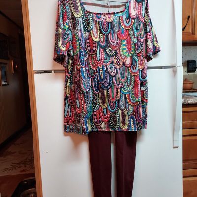 Colorful top matched with deep burgendy,  Sz 2x, 30 