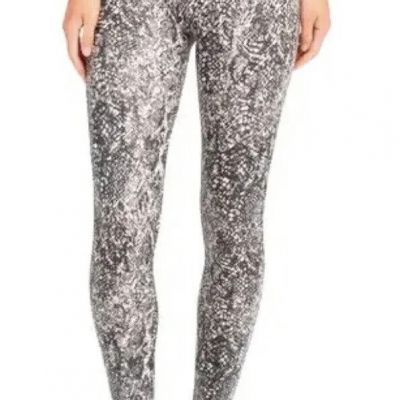 NWT Women SPANX Faux Leather Snake Shine Leggings GREY SNAKE XL