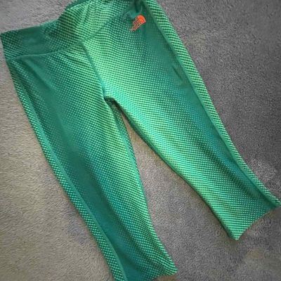 The North Face Womens Capri Pants - Size M - Workout / Walking