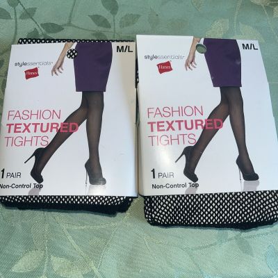 Hanes Fashion Tights Classic Fishnet 2 Pair Black M/L