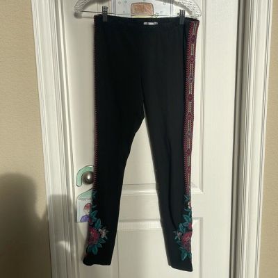 Johnny Was Black Floral Embroidered Leggings Size Medium