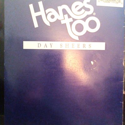 Hanes Too Day Sheer Control Top Sandalfoot 137 Size CD Pearl Pantyhose Lycra USA