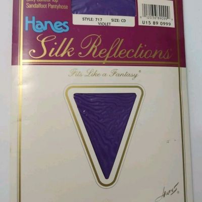 HANES Pantyhose Silk Reflections Control Top Violet Size CD 717 NEW