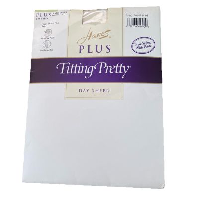 Hanes Plus FITTING PRETTY Pantyhose DAY SHEER PEARL Size 3+ THREE PLUS