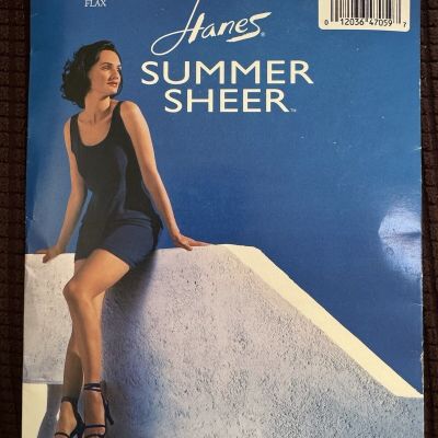 Hanes Summer Sheer Control Top Sandalfoot Pantyhose E50 FLAX Ivory Size CD