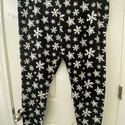 2X Womens Plus Size No Boundaries Snow Flakes Christmas Ankle Leggings NWT