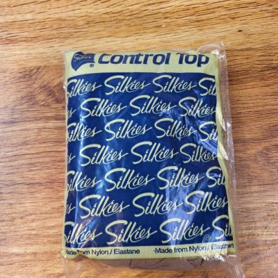 1 Pair VINTAGE SILKIES CONTROL TOP Pantyhose 752 Queen XL Honey USA MADE