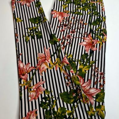 NEW LuLaRoe TC Leggings BLACK WHITE PINK Green LILY STRIPE  Line Romantic Flower