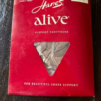 Vintage Hanes #810 Alive Support Pantyhose Barely There - Size C - NWT