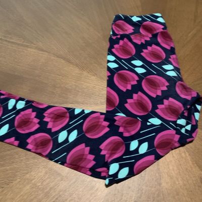 Lularoe Leggings One Size Pink Tulips On Navy Blue Soft Stretchy Comfort Style