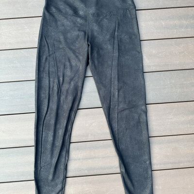 Maurices Black Shiny Stretchy Leggings Size Medium Long