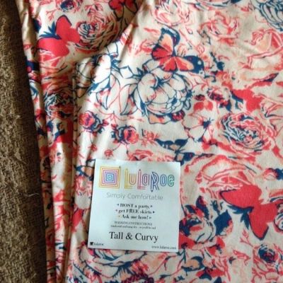 LuLaRoe Leggings TC Original Disney Roses Vintage  **NWT** Original Sizing