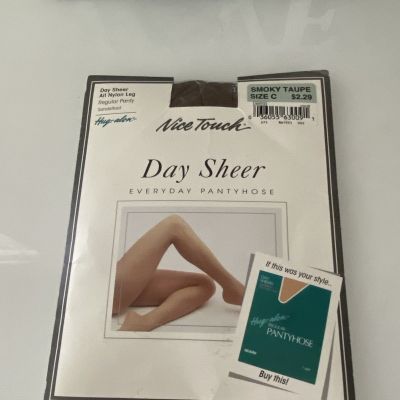 Nice Touch Day Sheer Pantyhose Non Control Size C Smokey Taupe Day Sheer Toe NIB