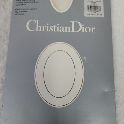 New Vintage Christian Dior Ivory Pantyhose Size 4