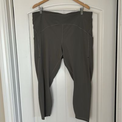 Lululemon Sage Green Power Thru Tight Pockets Leggings Women's Size 20