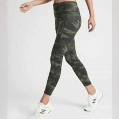 ATHLETA Athleta Ultimate Camo 7/8 Olive Tight Size 1X NWT