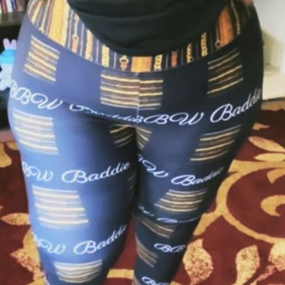 BBW BADDIE Graphic Print Fashion leggings 2xl  Peachskin High Waist 18perc Spandex