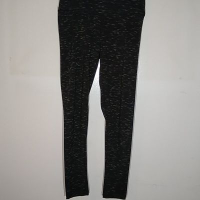 Women's Eddie Bauer leggings. Size medium. Great for workout or Yoga