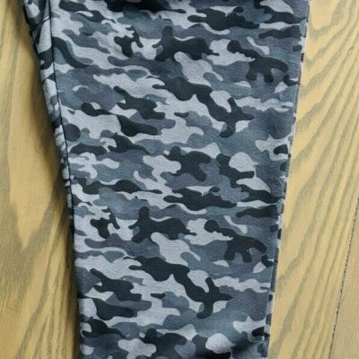 Leggings By Khaki’s & Co Size 1X  XXL Suave Camo Tummy Contro Ankle MSRP $36 New