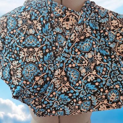 LuLaRoe Leggings Turquoise Heart & Floral Design Size TC