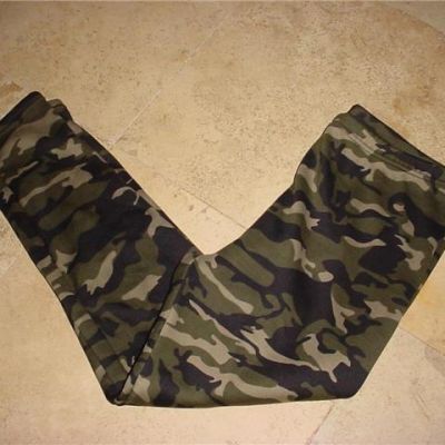 NWT TRENDZ ACTIVE WOMENS PLUS FUR LINED CAMOUFLAGE LEGGINGS CAMO GREEN SZ 2X