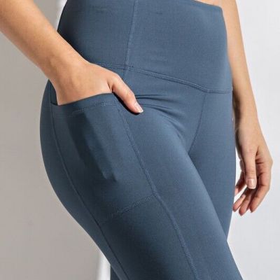 Compression Fit Leggings In Iron Blue with Pocket | Plus Size