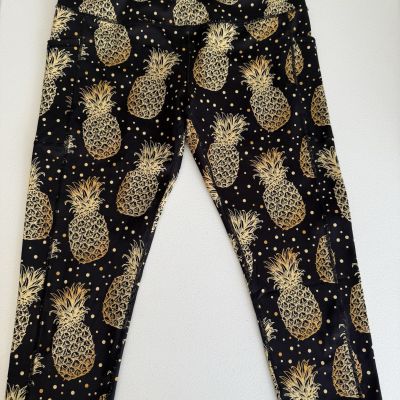 Constantly Varied Gear Leggings Womens XXL Black Yellow Pineapple Crop Capri