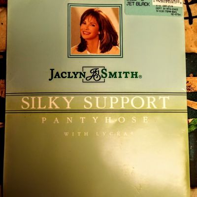 ????SZ B JET BLK Jaclyn Smith Silky Support 40 Denier Lycra Leg Pantyhose FREE SHP