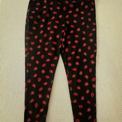 Torrid Leggings Lip Print Women Size 3 3X Black Red Pull On Stretch Pants Plus