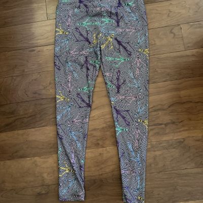 Lularoe Disney Mad Hatter Leggings Tall And Curvy