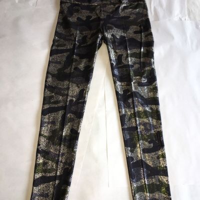 NWT NOBO Jr’s BLACK & METALLIC CAMO HIGH RISE SUEDED LEGGINGS Medium (7-9)