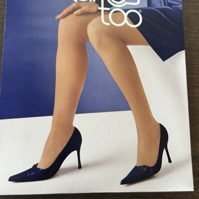 Hanes Too Day Sheer AB Control Top Soft Beige Reinforced Toe Pantyhose USA